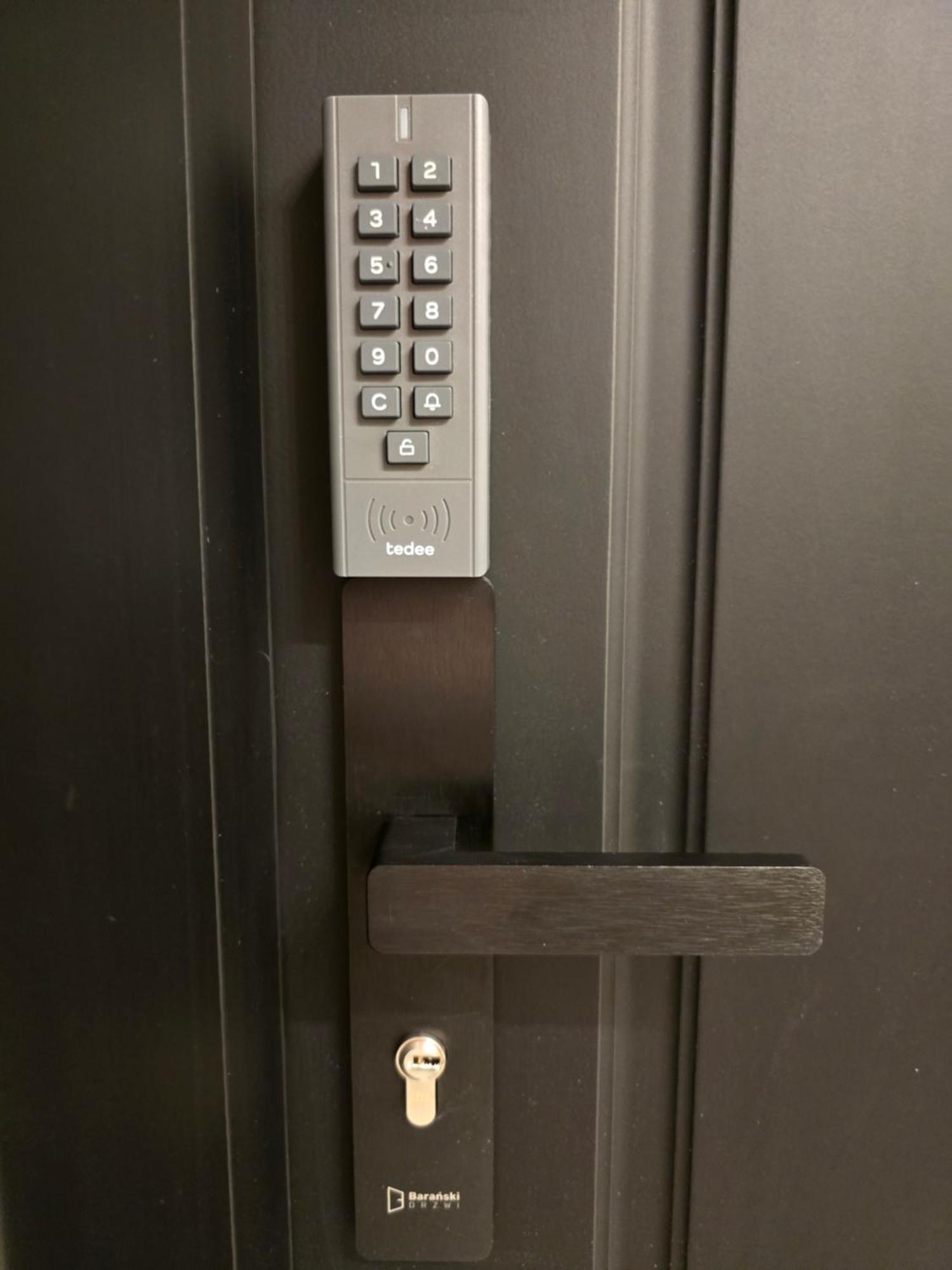 Apartamenty Piekarczyk - エルブロンク エクステリア 写真