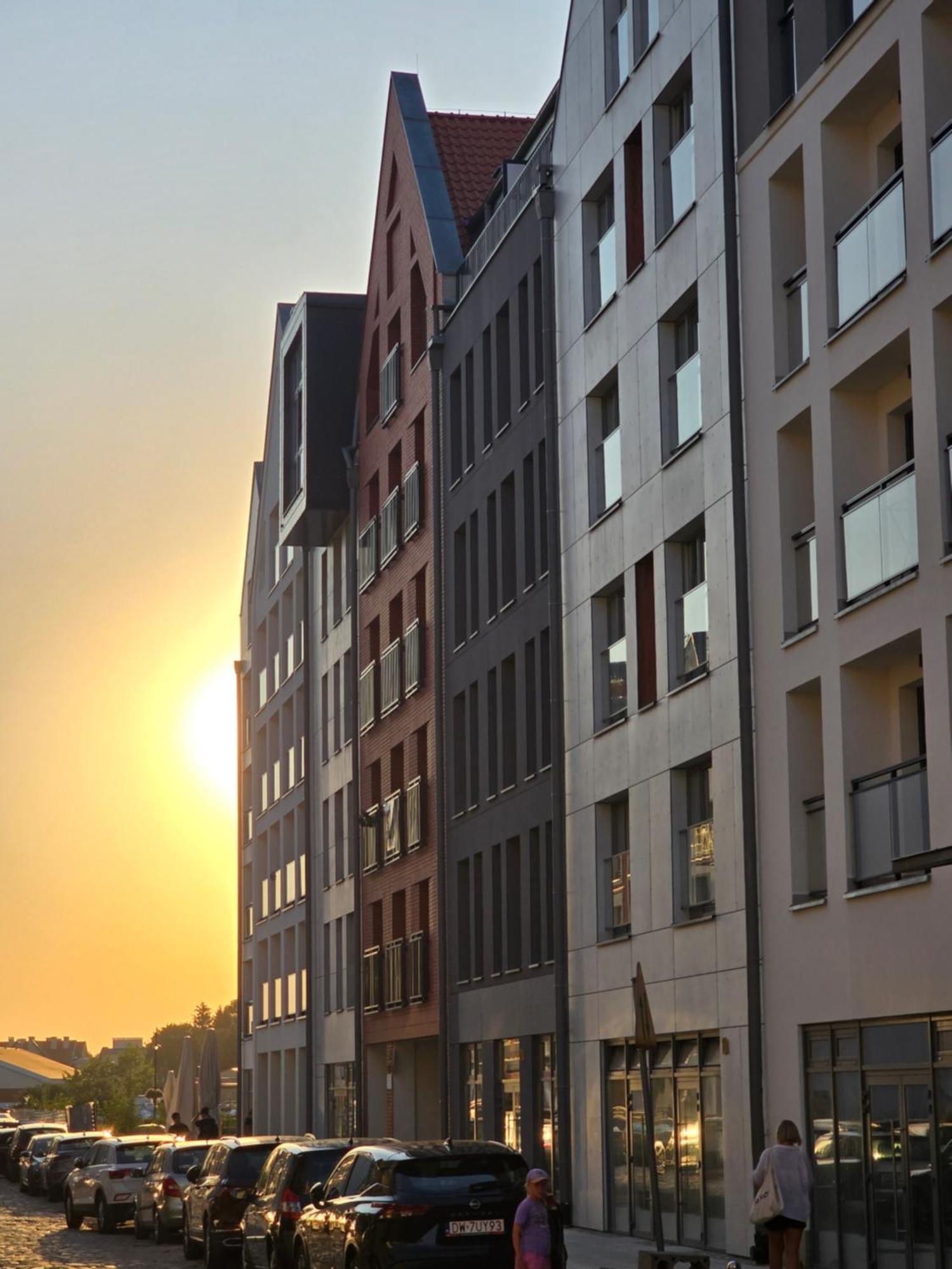 Apartamenty Piekarczyk - エルブロンク エクステリア 写真